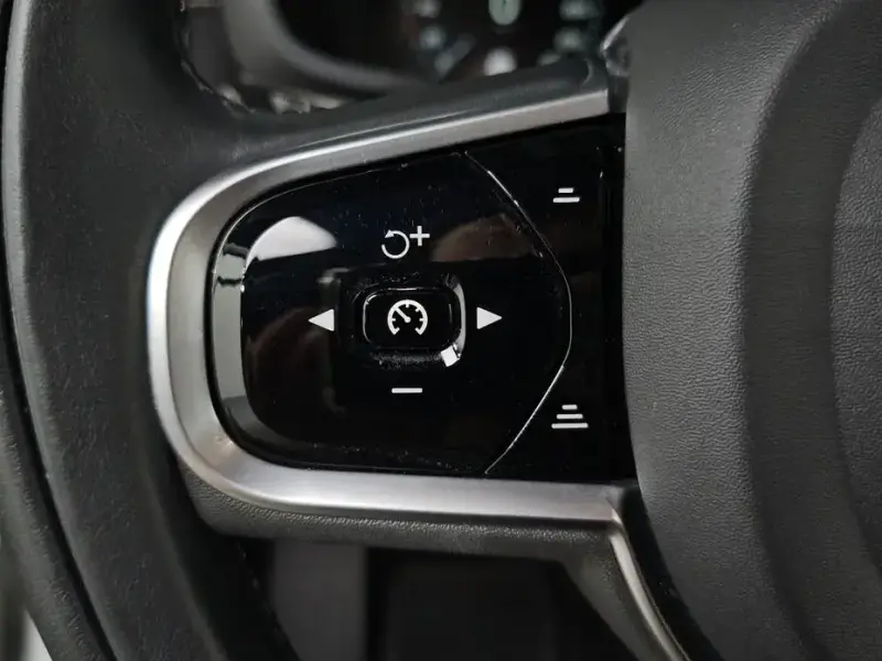 2019 Volvo V60 Cross Country с пробегом 95 872 км