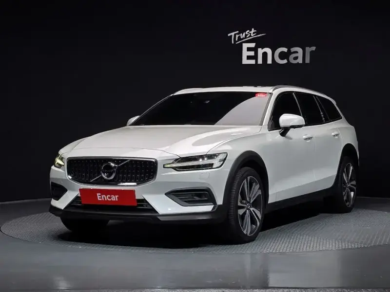 2020 Volvo V60 Cross Country с пробегом 70 447 км