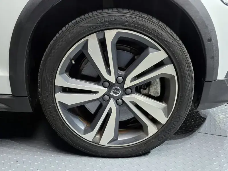 2020 Volvo V60 Cross Country с пробегом 70 447 км
