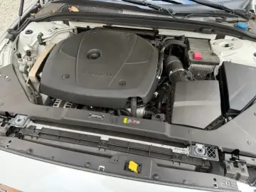 2020 Volvo V60 Cross Country с пробегом 70 447 км