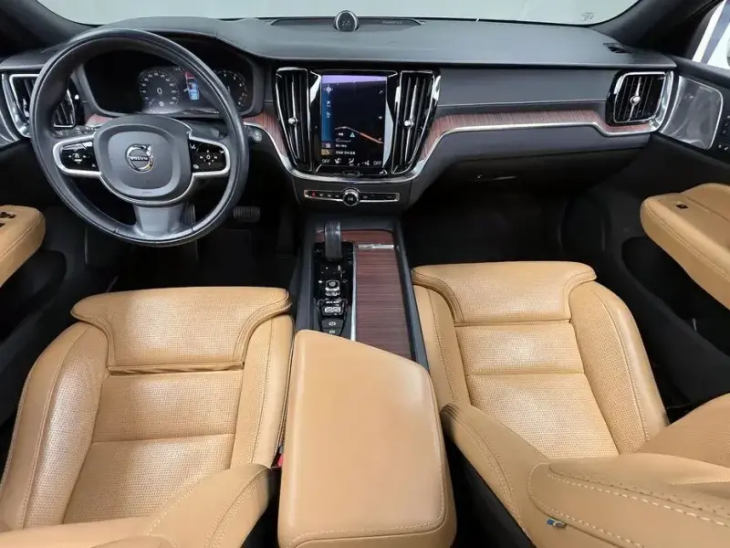 2021 Volvo V60 Cross Country с пробегом 58 005 км