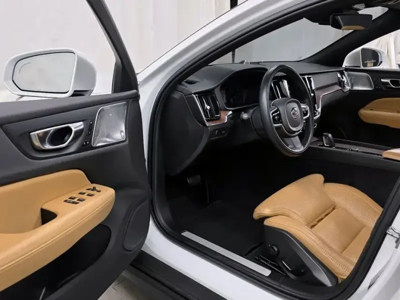 2021 Volvo V60 Cross Country с пробегом 58 005 км