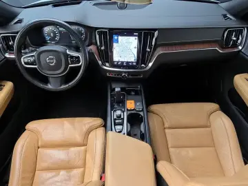 2021 Volvo V60 Cross Country с пробегом 98 658 км