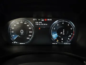 2021 Volvo V60 Cross Country с пробегом 98 658 км