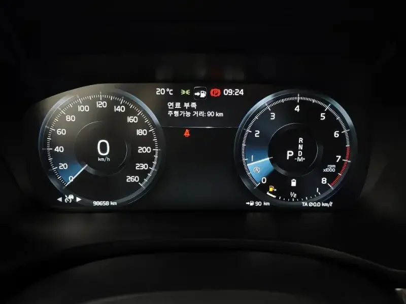 2021 Volvo V60 Cross Country с пробегом 98 658 км
