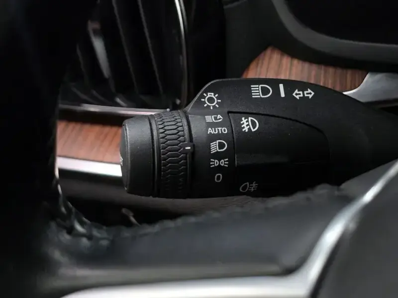 2021 Volvo V60 Cross Country с пробегом 98 658 км