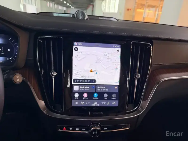 2025 Volvo V60 Cross Country с пробегом 4 280 км