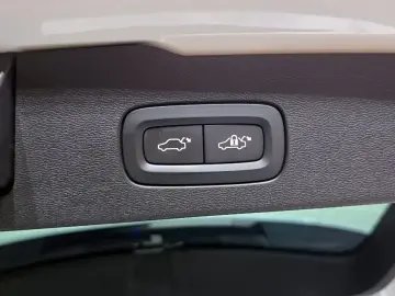 2021 Volvo V60 Cross Country с пробегом 98 658 км