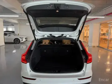2025 Volvo V60 Cross Country с пробегом 4 280 км
