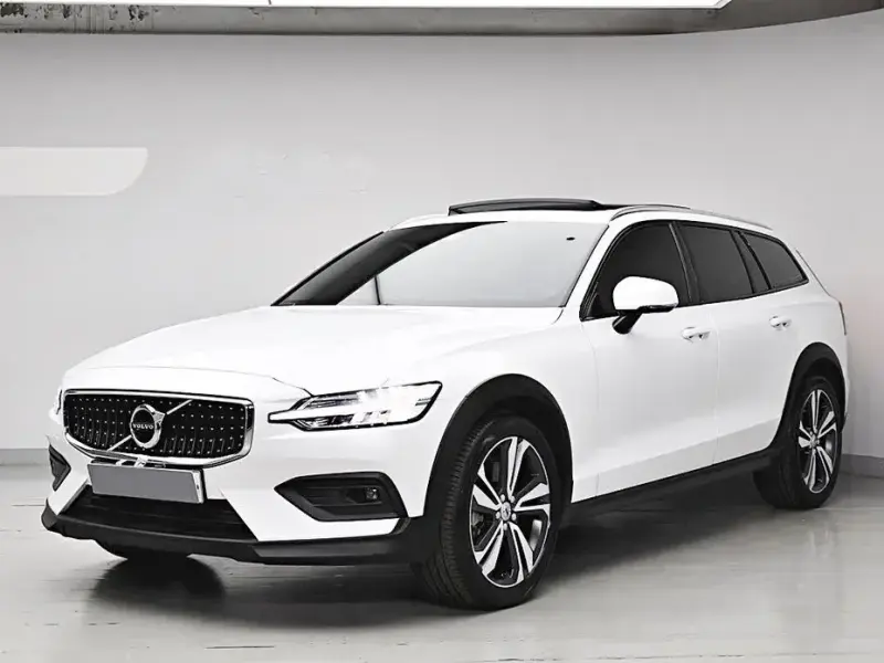 2019 Volvo V60 Cross Country с пробегом 96 863 км
