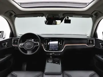2019 Volvo V60 Cross Country с пробегом 96 863 км
