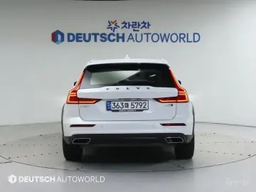 2020 Volvo V60 Cross Country с пробегом 22 028 км