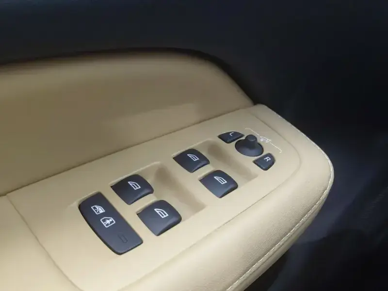 2024 Volvo V60 Cross Country с пробегом 29 003 км