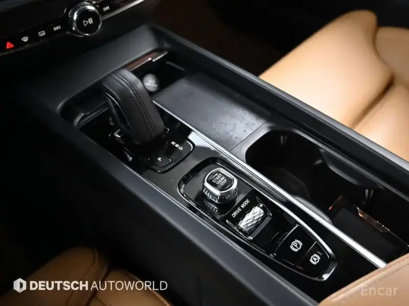 2020 Volvo V60 Cross Country с пробегом 22 028 км