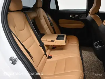 2020 Volvo V60 Cross Country с пробегом 22 028 км