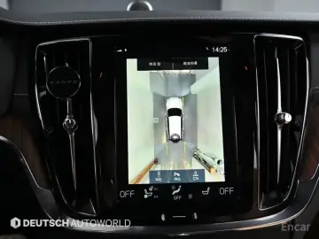 2020 Volvo V60 Cross Country с пробегом 22 028 км