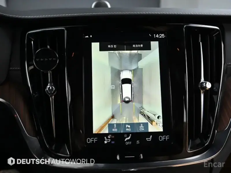 2020 Volvo V60 Cross Country с пробегом 22 028 км