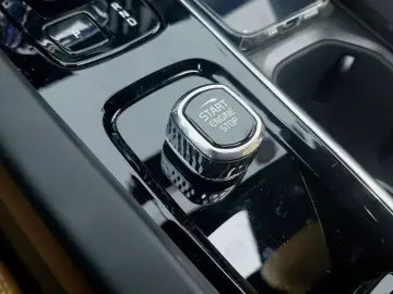 2024 Volvo V60 Cross Country с пробегом 29 003 км