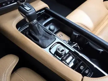 2018 Volvo V90 Cross Country с пробегом 99 587 км