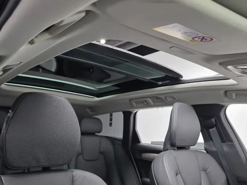 2025 Volvo V90 Cross Country с пробегом 9 432 км