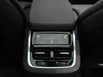 2025 Volvo V90 Cross Country с пробегом 9 432 км