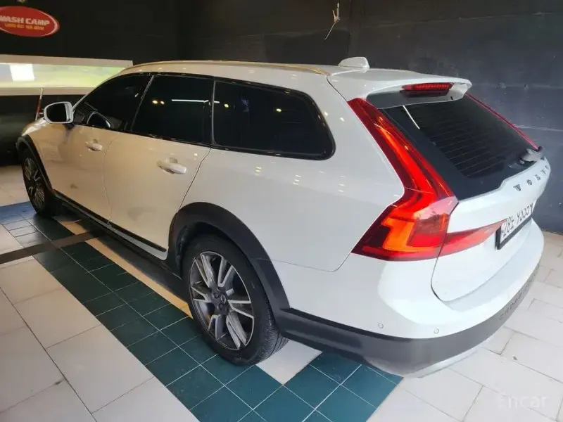 2019 Volvo V90 Cross Country с пробегом 188 340 км