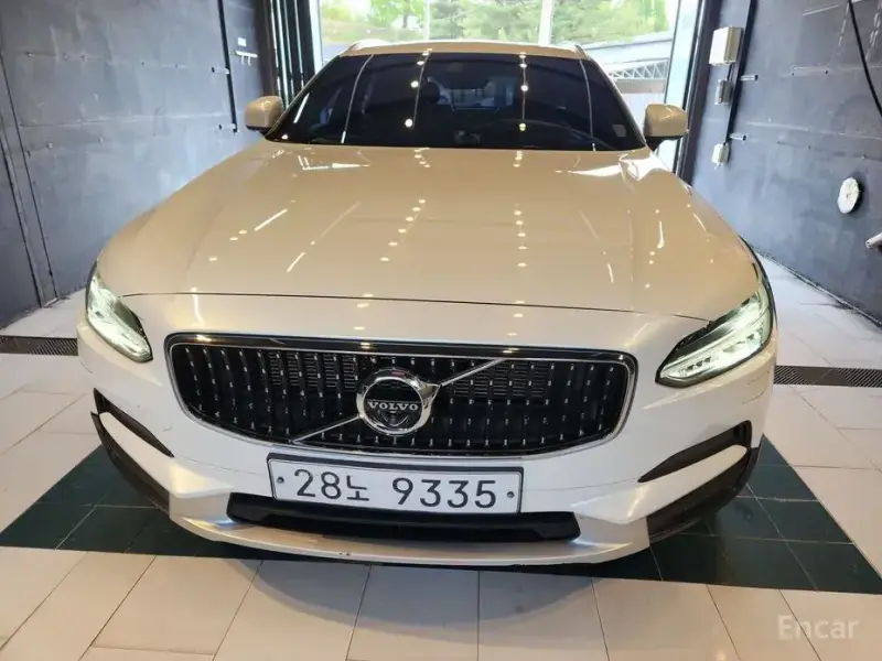 2019 Volvo V90 Cross Country с пробегом 188 340 км