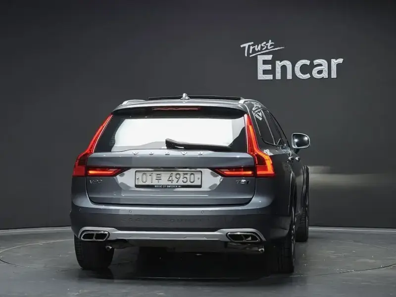2018 Volvo V90 Cross Country с пробегом 65 228 км