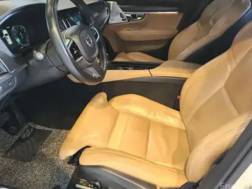2019 Volvo V90 Cross Country с пробегом 188 340 км
