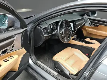 2018 Volvo V90 Cross Country с пробегом 65 228 км