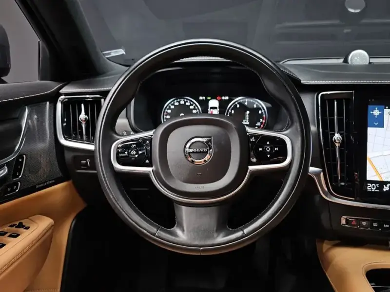 2018 Volvo V90 Cross Country с пробегом 65 228 км