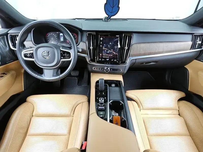 2021 Volvo V90 Cross Country с пробегом 57 452 км