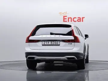 2019 Volvo V90 Cross Country с пробегом 155 338 км