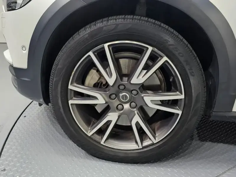 2019 Volvo V90 Cross Country с пробегом 155 338 км