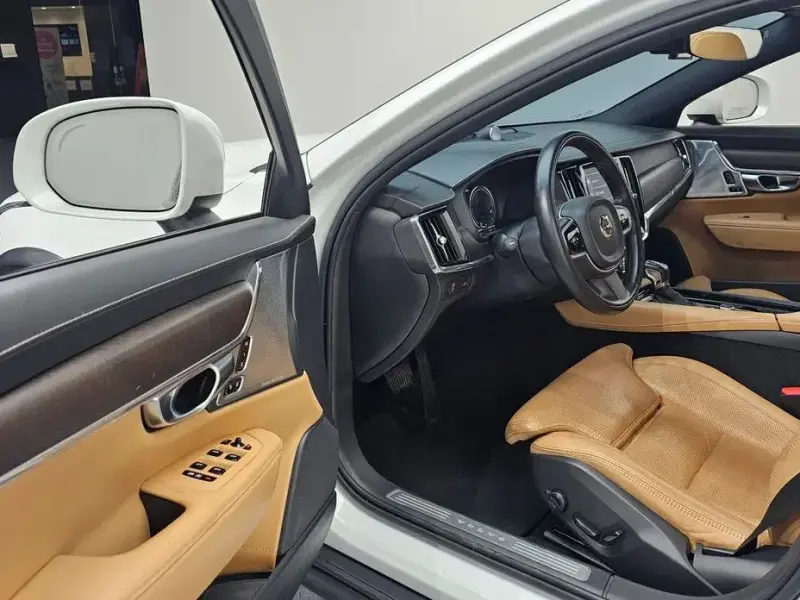 2019 Volvo V90 Cross Country с пробегом 155 338 км