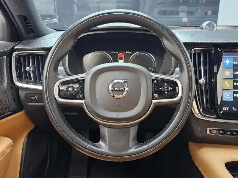2019 Volvo V90 Cross Country с пробегом 155 338 км