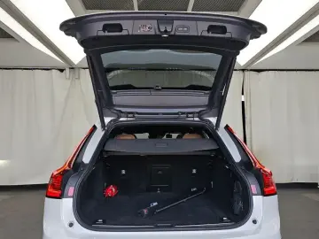 2021 Volvo V90 Cross Country с пробегом 57 452 км