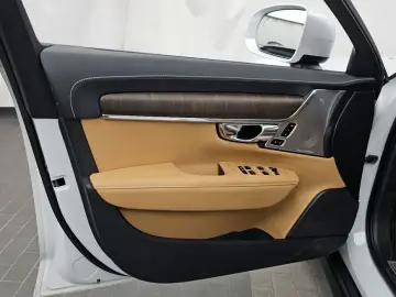 2021 Volvo V90 Cross Country с пробегом 57 452 км
