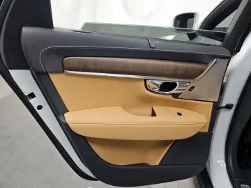 2021 Volvo V90 Cross Country с пробегом 57 452 км