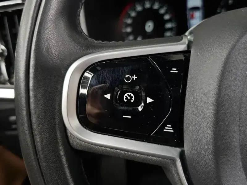 2021 Volvo V90 Cross Country с пробегом 57 452 км
