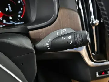 2021 Volvo V90 Cross Country с пробегом 57 452 км