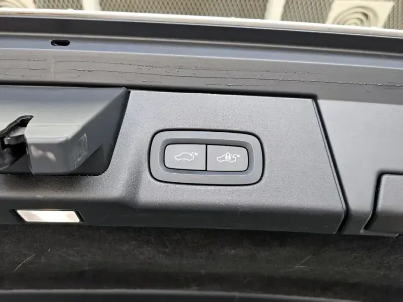 2021 Volvo V90 Cross Country с пробегом 57 452 км