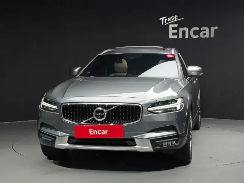 2019 Volvo V90 Cross Country с пробегом 81 700 км