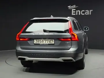 2019 Volvo V90 Cross Country с пробегом 81 700 км