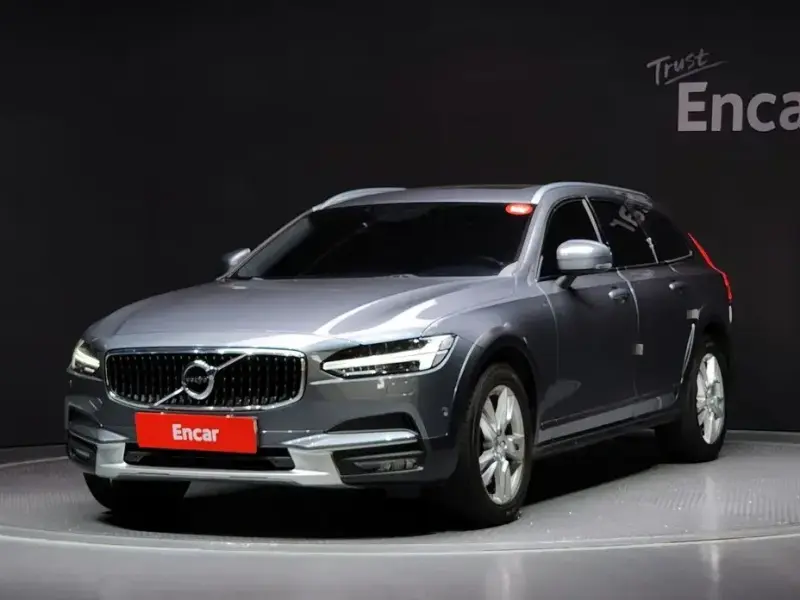 2017 Volvo V90 Cross Country с пробегом 134 782 км