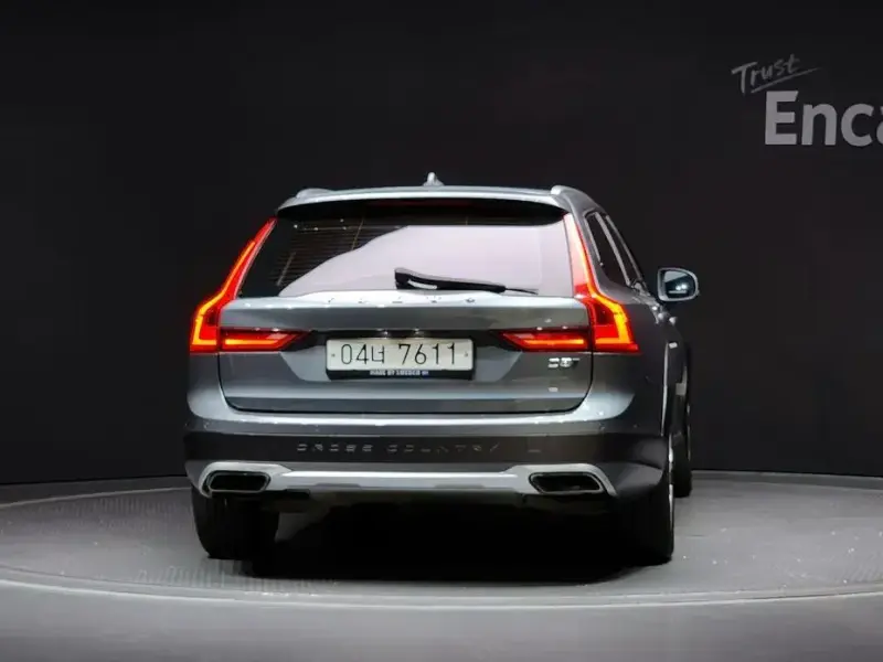 2017 Volvo V90 Cross Country с пробегом 134 782 км