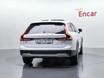 2021 Volvo V90 Cross Country с пробегом 97 412 км