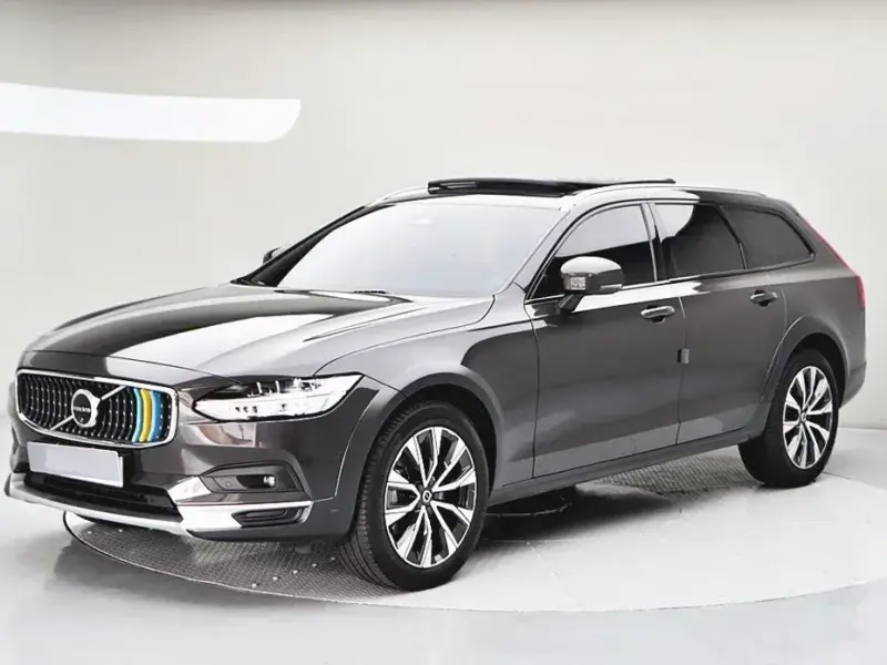 2023 Volvo V90 Cross Country с пробегом 29 369 км