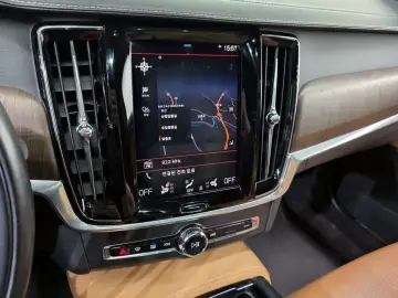 2021 Volvo V90 Cross Country с пробегом 97 412 км