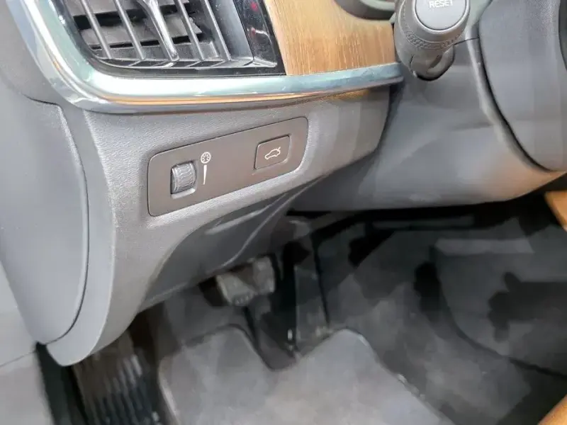2021 Volvo V90 Cross Country с пробегом 97 412 км